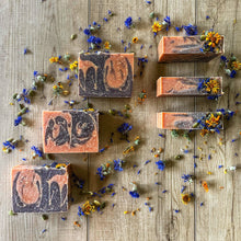 Load image into Gallery viewer, Harvest Soap